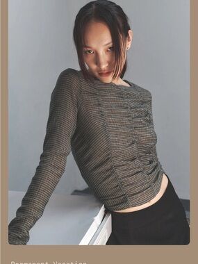 Permanent Vacation Uniformity Long-Sleeve Ruched Crewneck Top - Olive